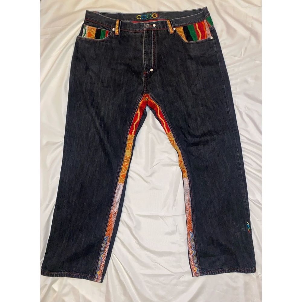 Coogi Jeans With embroidered pockets 44 x 35